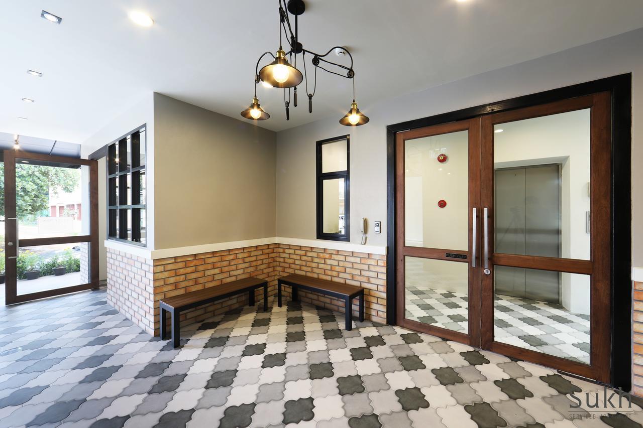 Sukh Serviced Apartment Ban Kho Hong Exterior foto