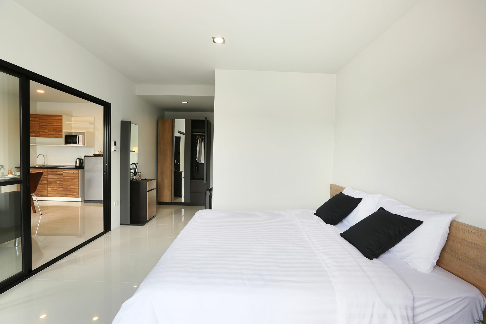 Sukh Serviced Apartment Ban Kho Hong Exterior foto