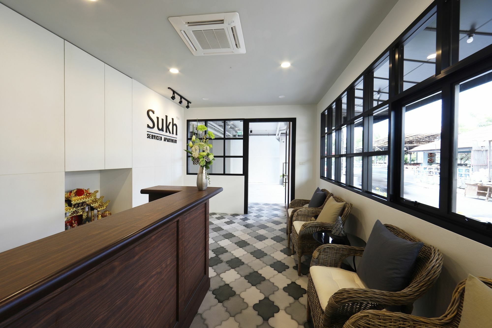 Sukh Serviced Apartment Ban Kho Hong Exterior foto