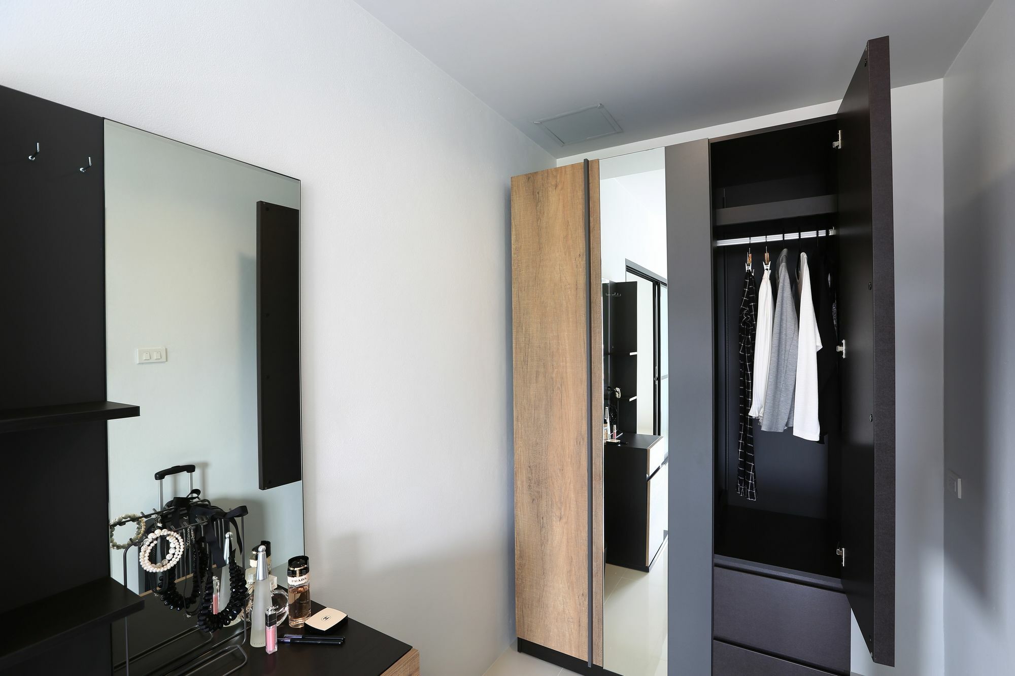 Sukh Serviced Apartment Ban Kho Hong Exterior foto